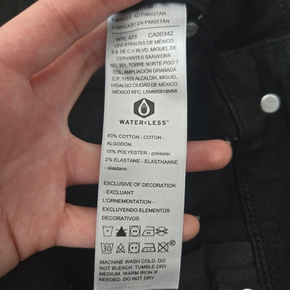 Levi's Black Mid Rise Skinny Jeans. Size 12 Short. New. - Picture 8 of 9